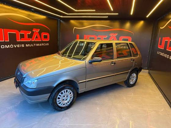 FIAT UNO 1.0 MPI MILLE FIRE 8V FLEX 4P MANUAL FIAT UNO 1.0 MPI MILLE FIRE 8V FLEX 4P MANUAL